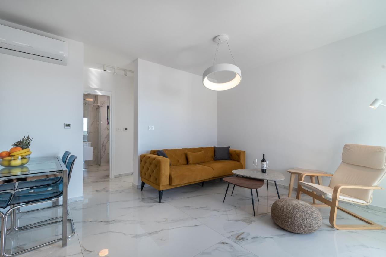 Lavender Tree - Luxury Apartments Τρογκίρ Εξωτερικό φωτογραφία