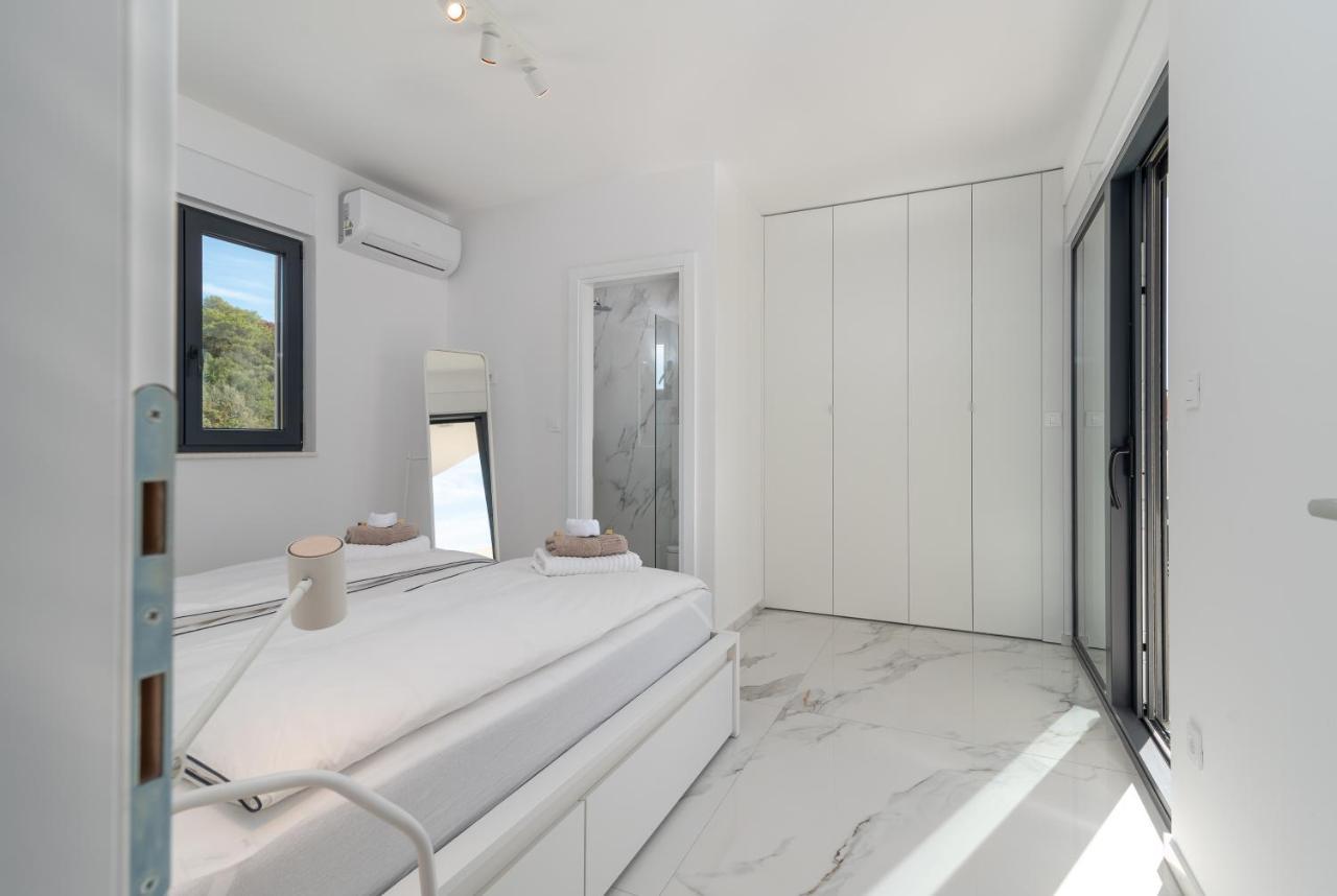 Lavender Tree - Luxury Apartments Τρογκίρ Εξωτερικό φωτογραφία