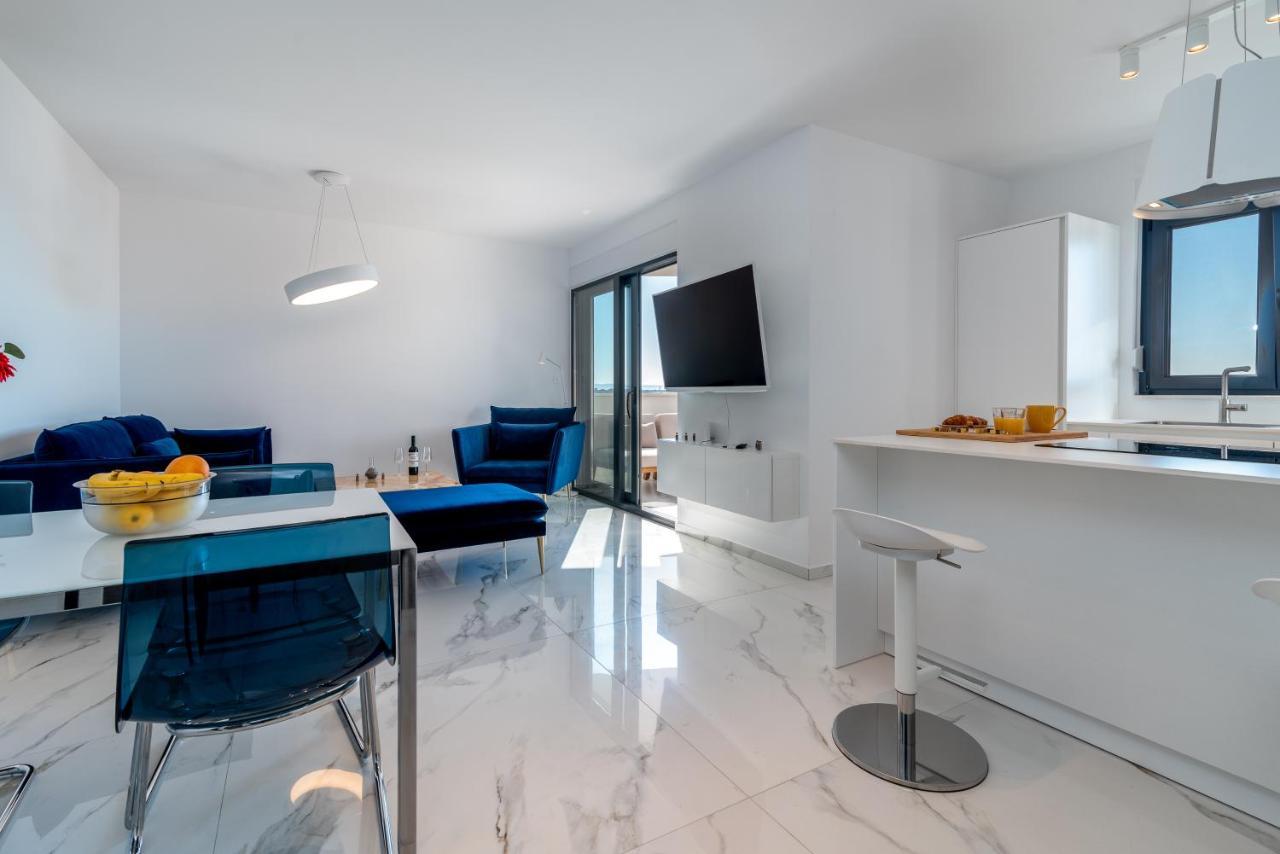 Lavender Tree - Luxury Apartments Τρογκίρ Εξωτερικό φωτογραφία