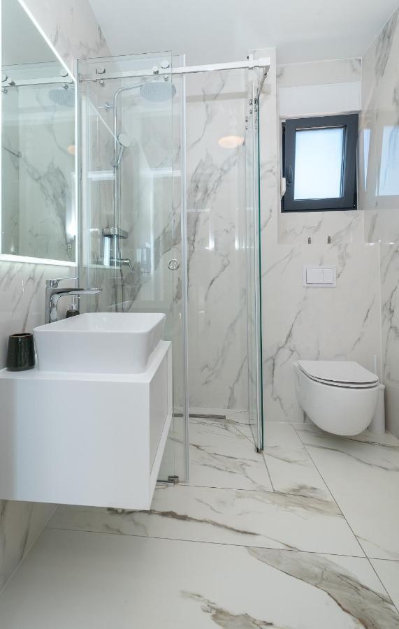 Lavender Tree - Luxury Apartments Τρογκίρ Εξωτερικό φωτογραφία