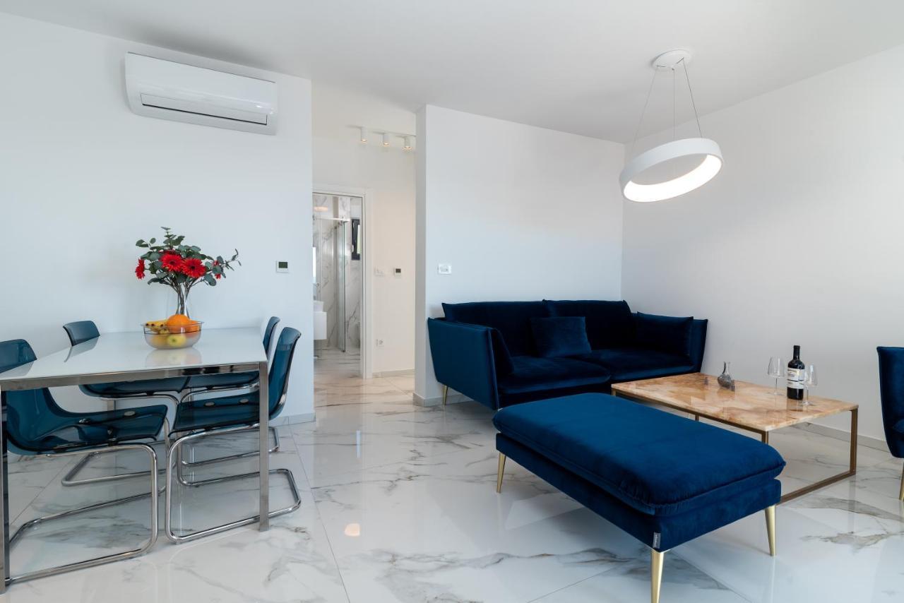 Lavender Tree - Luxury Apartments Τρογκίρ Εξωτερικό φωτογραφία