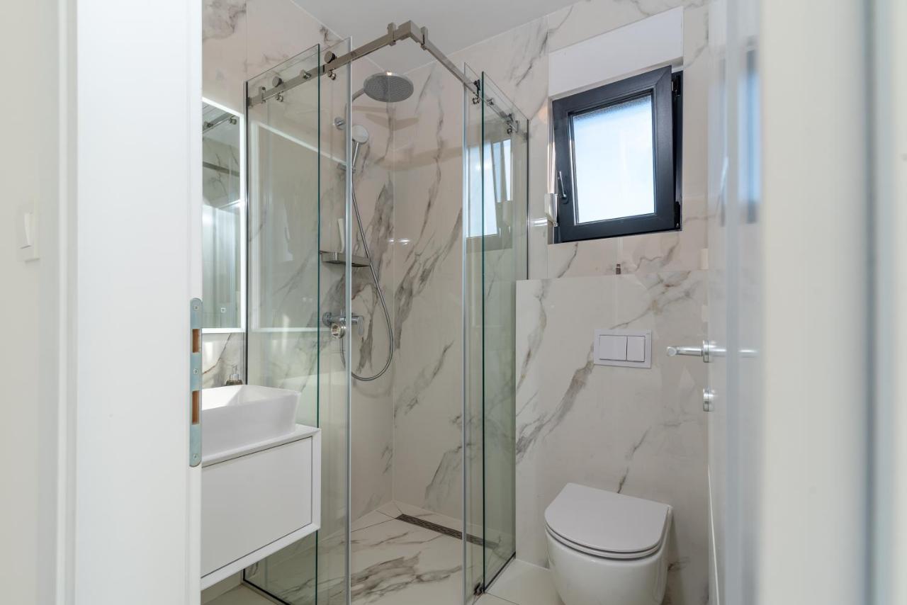 Lavender Tree - Luxury Apartments Τρογκίρ Εξωτερικό φωτογραφία